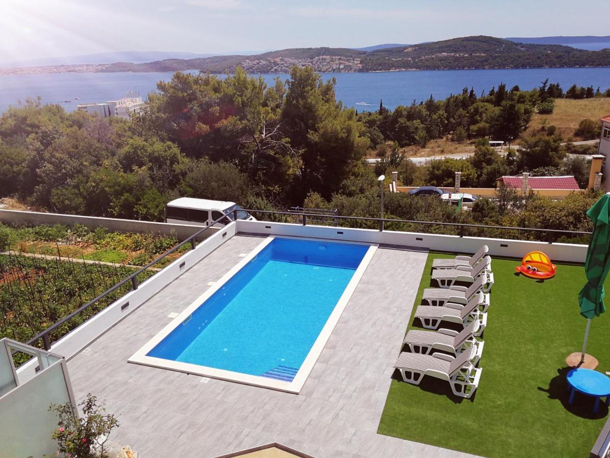 Villa Confido Luxury Apartment 01 Donji Seget Esterno foto