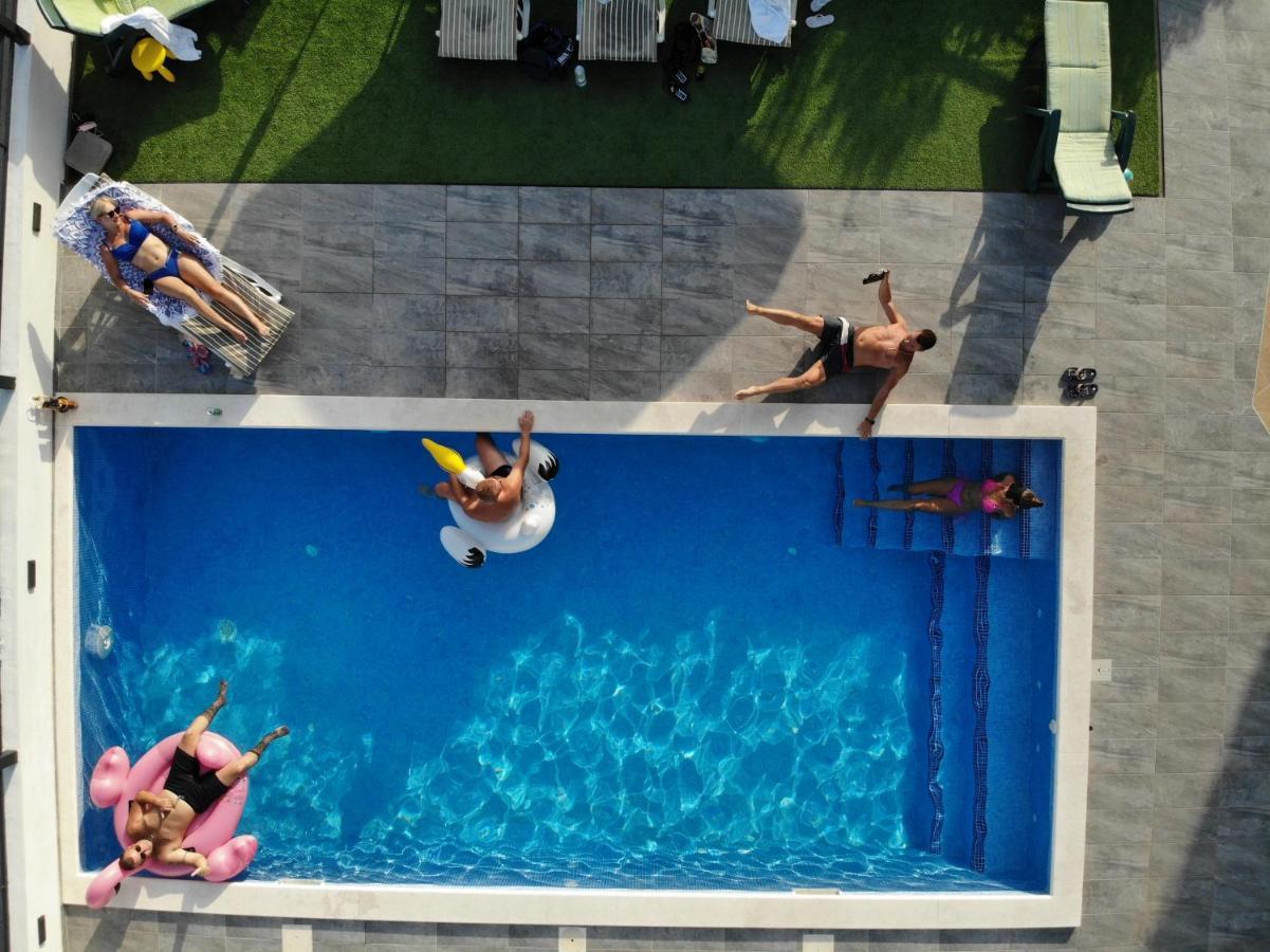 Villa Confido Luxury Apartment 01 Donji Seget Esterno foto