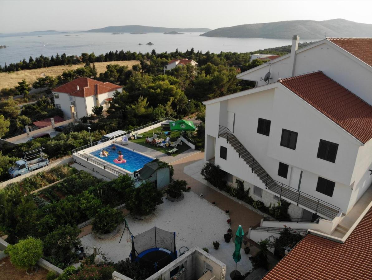 Villa Confido Luxury Apartment 01 Donji Seget Esterno foto
