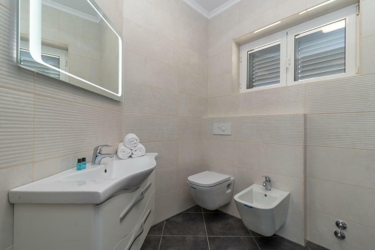 Villa Confido Luxury Apartment 01 Donji Seget Esterno foto