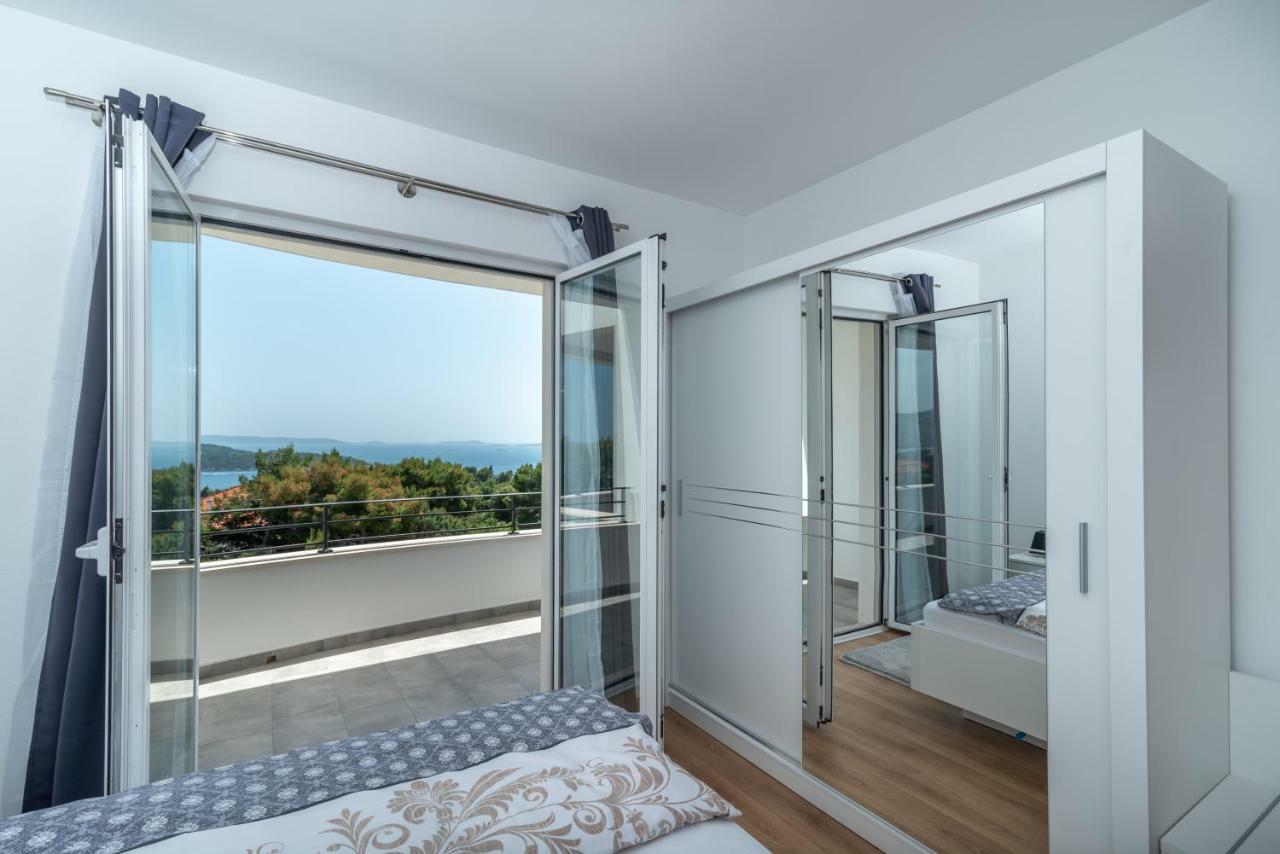 Villa Confido Luxury Apartment 01 Donji Seget Esterno foto