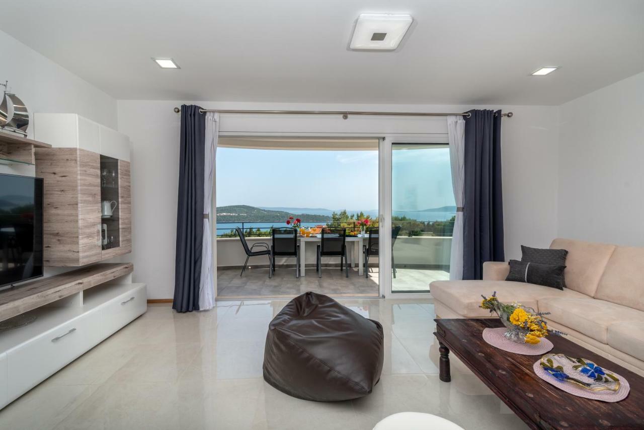 Villa Confido Luxury Apartment 01 Donji Seget Esterno foto